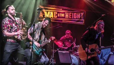 A-MacAndTheHeight-02.jpg